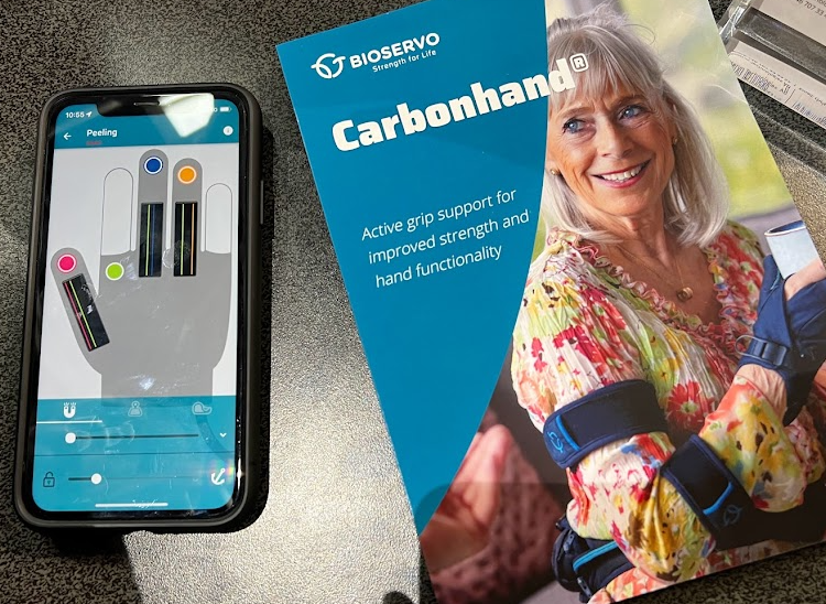Découvrez Carbonhand : gant robotique d'assistance à la préhension